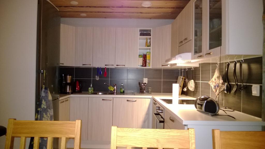 Revontuli Cottage Kolari Habitación foto